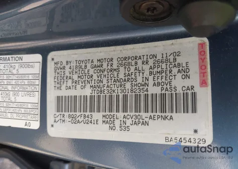 2003 Toyota Camry Le z USA, uszkodzony, nr VIN JTDBE32K130182354